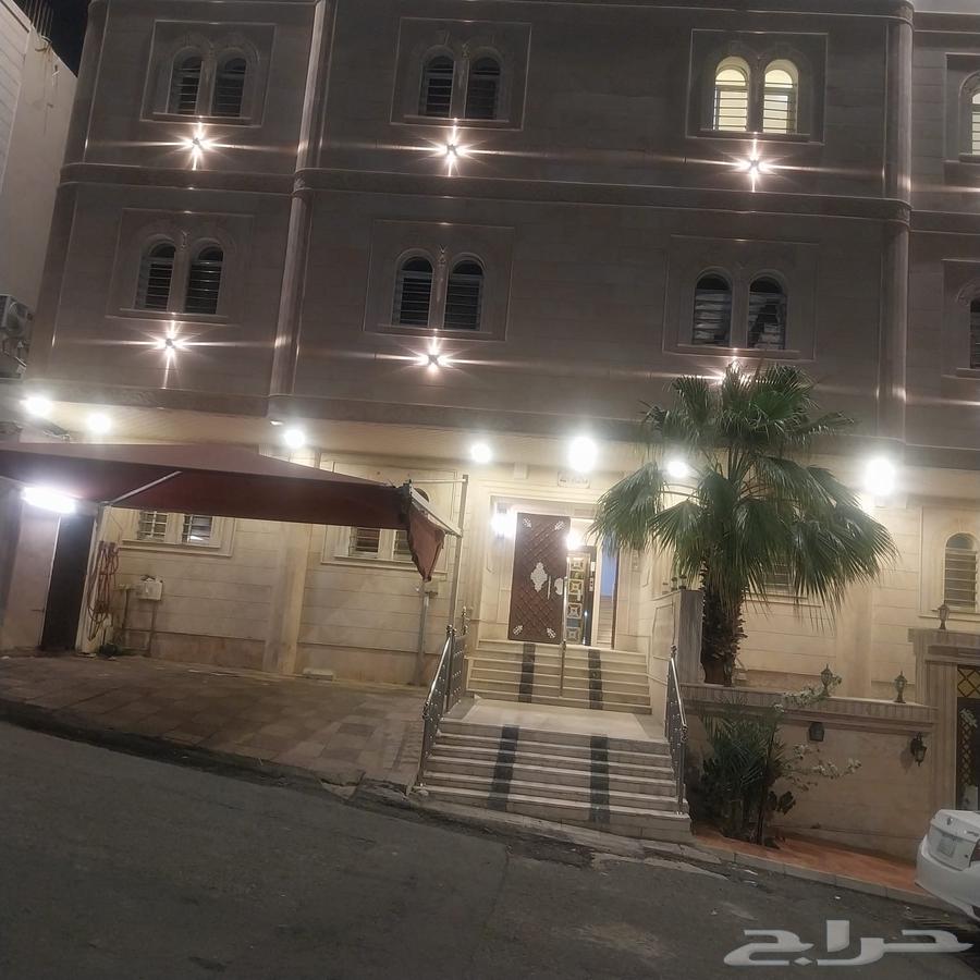 شقة 5 غرف في الخضراء 36