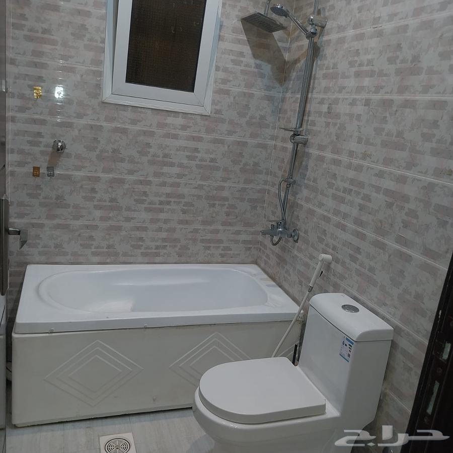 شقة 5 غرف في الخضراء 5