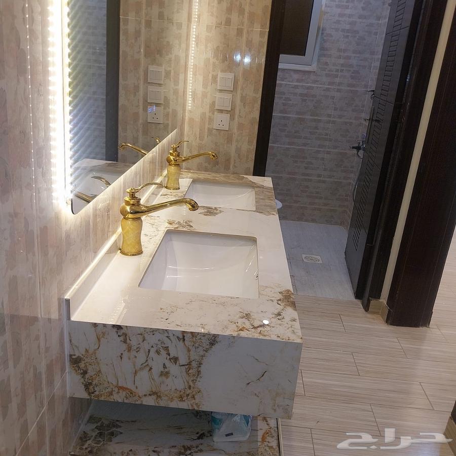 شقة 5 غرف في الخضراء 8