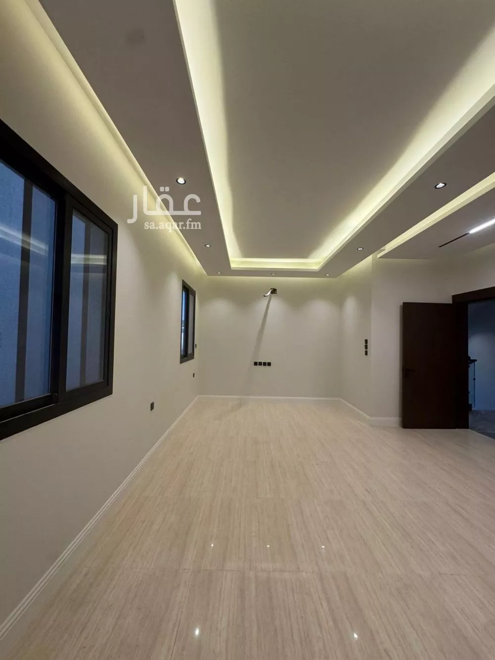 5 bedroom villa in Al Aridh 3