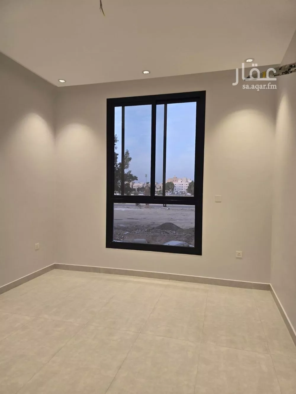 شقة 4 غرف في الصفا 17