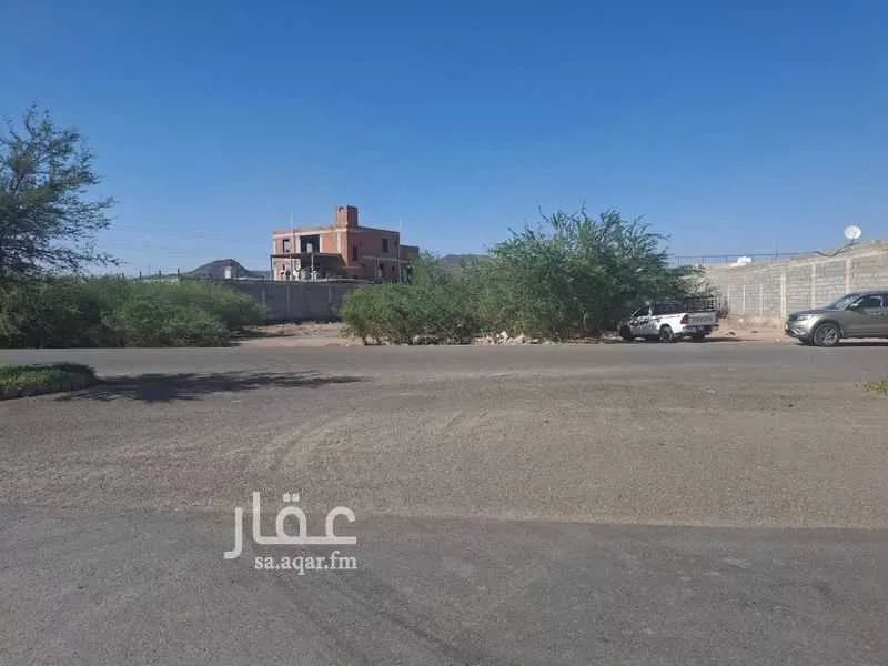 أرض 3712 م² في الغابة 6
