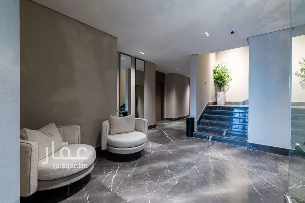 شقة 1 غرف في الملقا 9