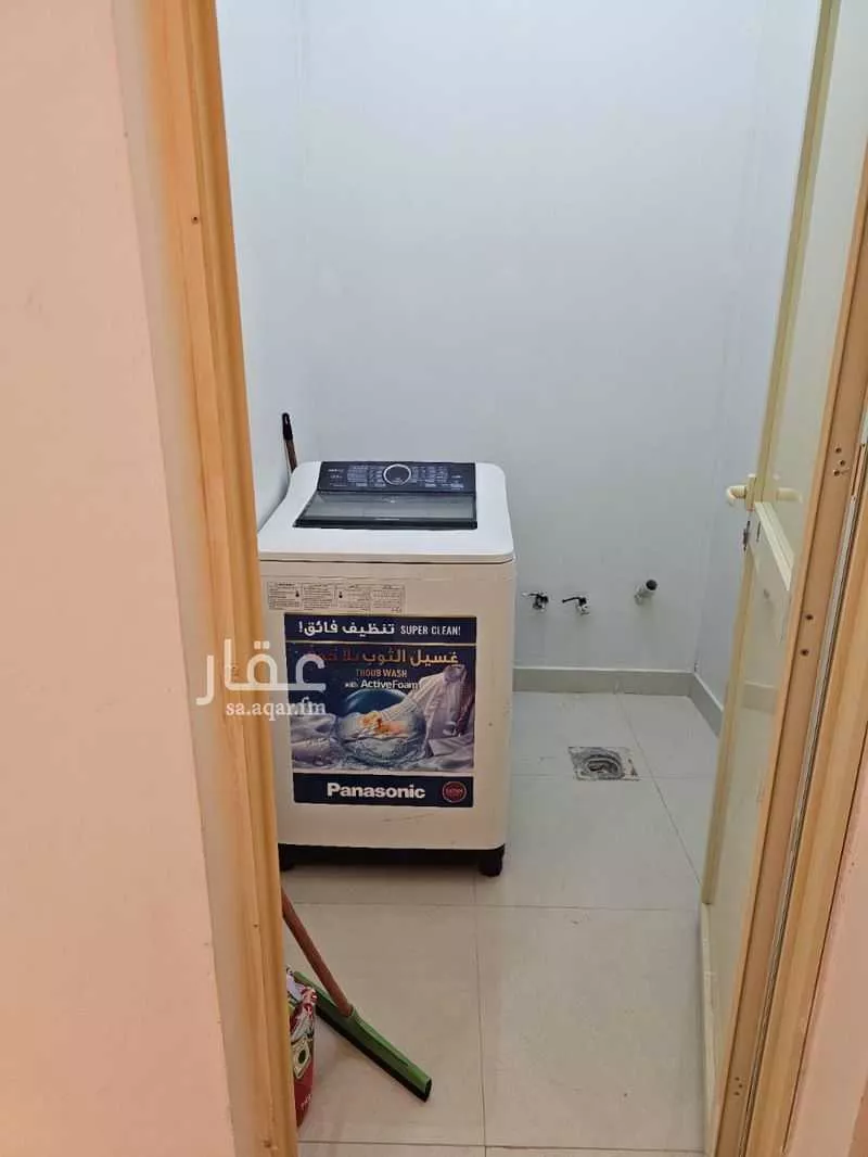 4 bedroom apartment in Dhahrat Laban 7