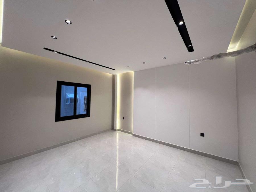 شقة 5 غرف في ولي العهد 16