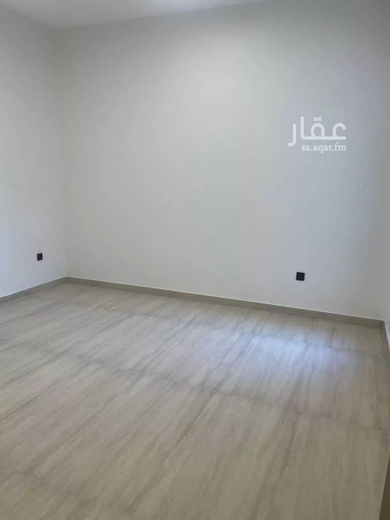 فيلا 5 غرف في الياقوت 25