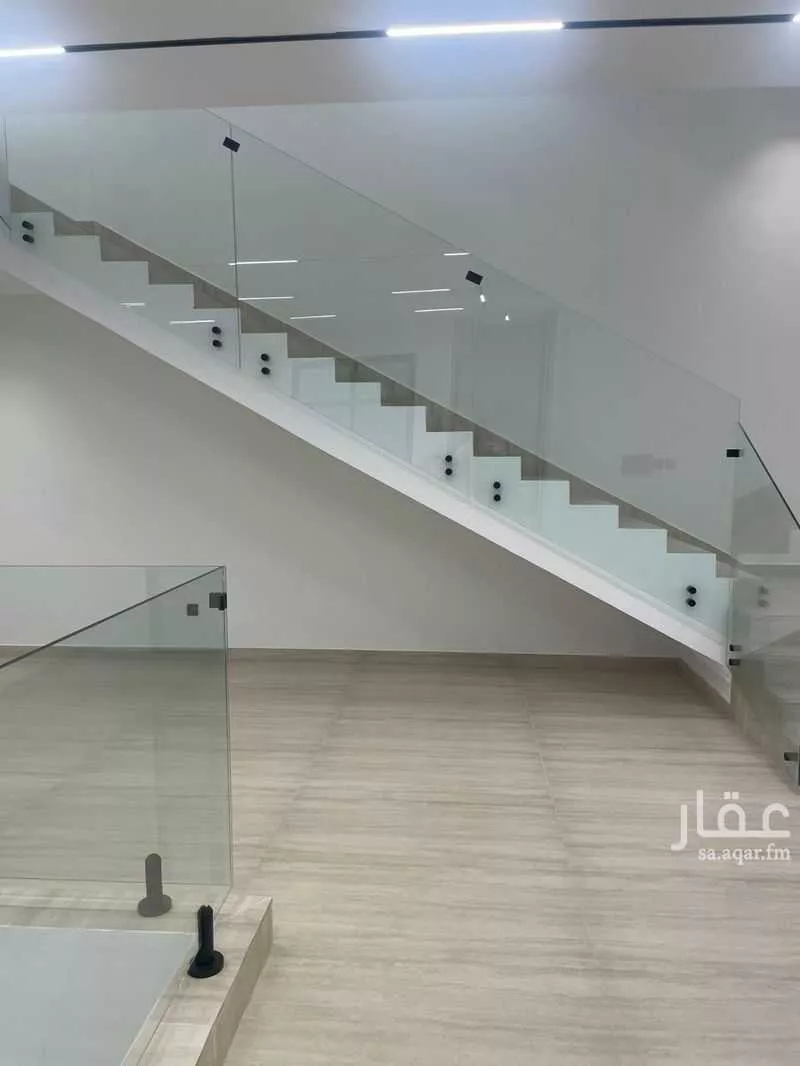 فيلا 5 غرف في الياقوت 6