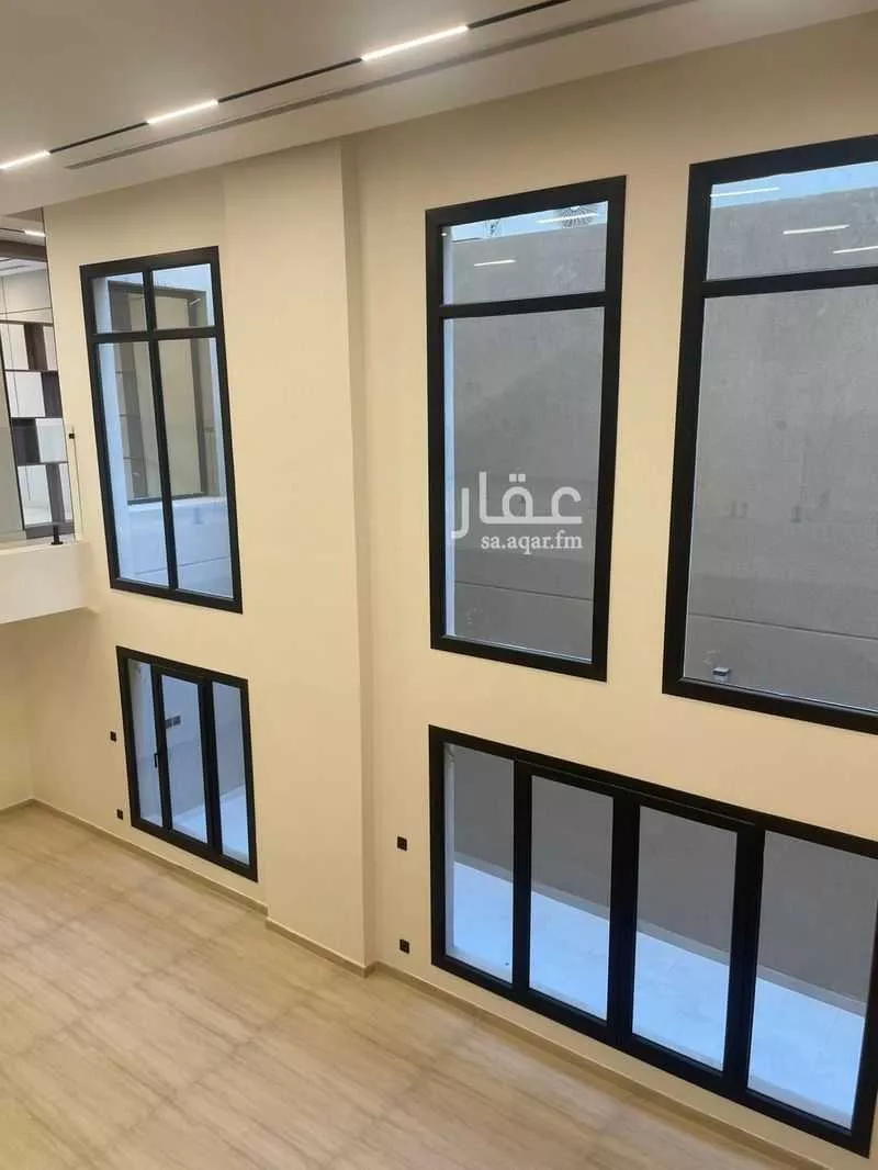 فيلا 5 غرف في الياقوت 7