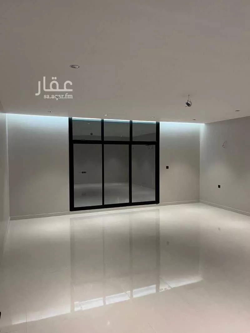 فيلا 15 غرف في طيبة 6