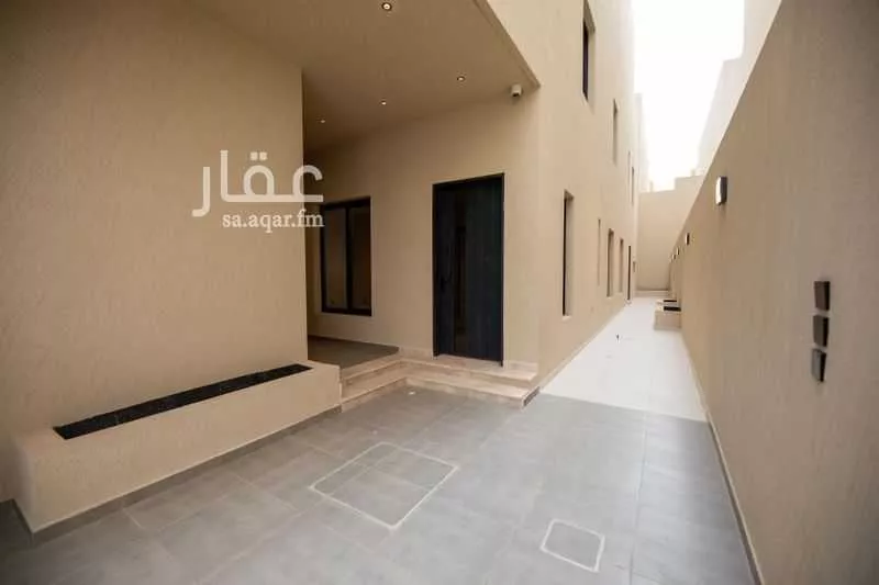 3 bedroom floor in Ash Sharq 2