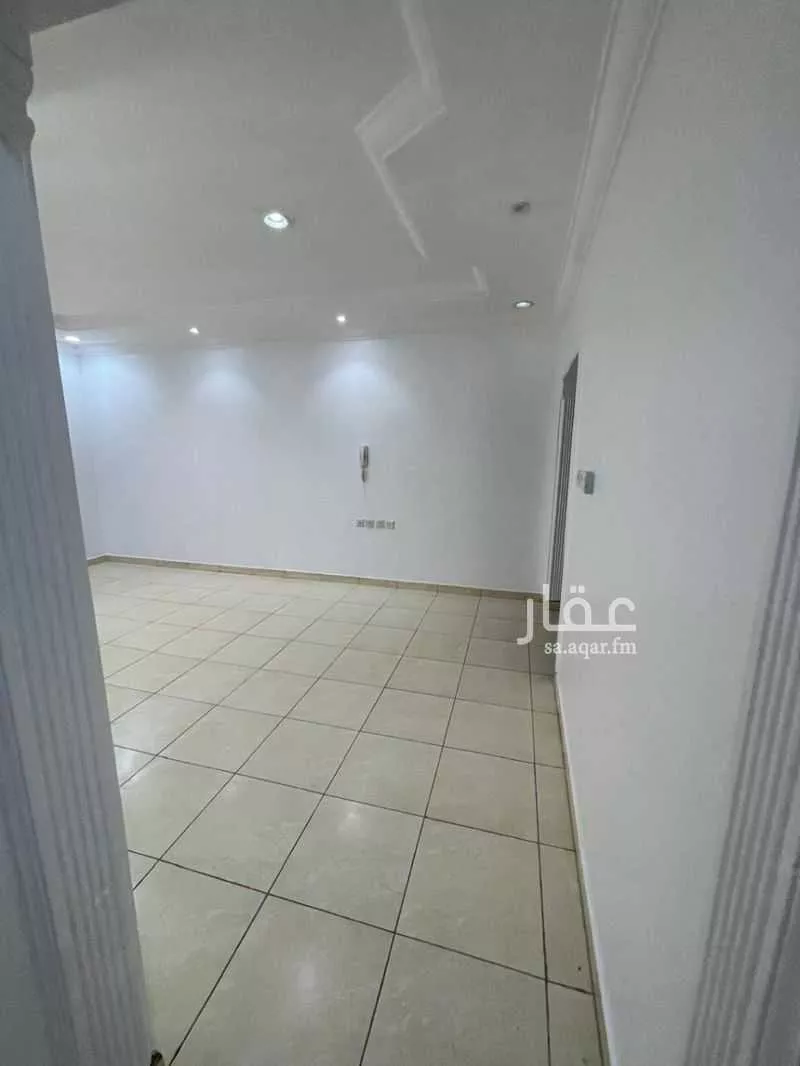 شقة 4 غرف في بدر 13