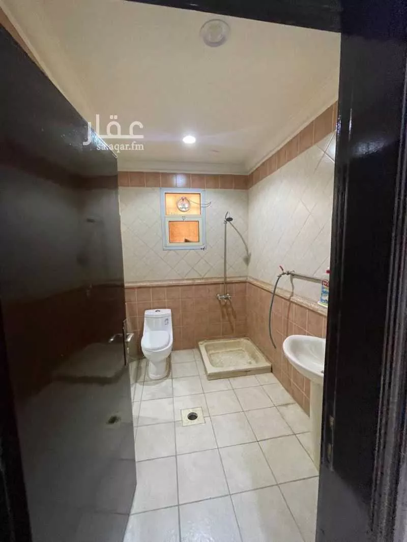 شقة 4 غرف في بدر 14