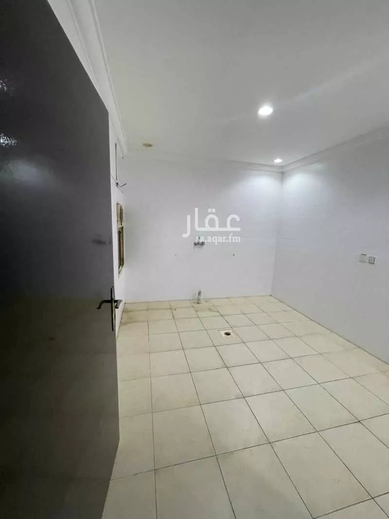 شقة 4 غرف في بدر 5