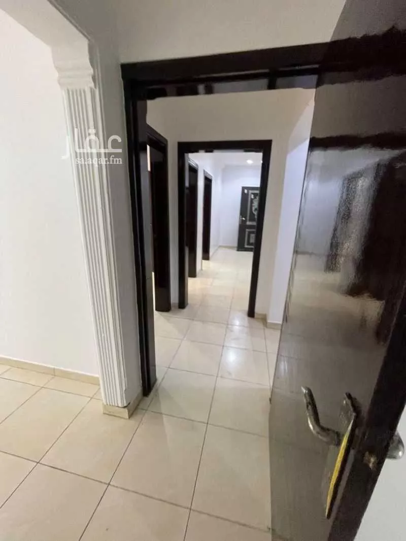 شقة 4 غرف في بدر 6