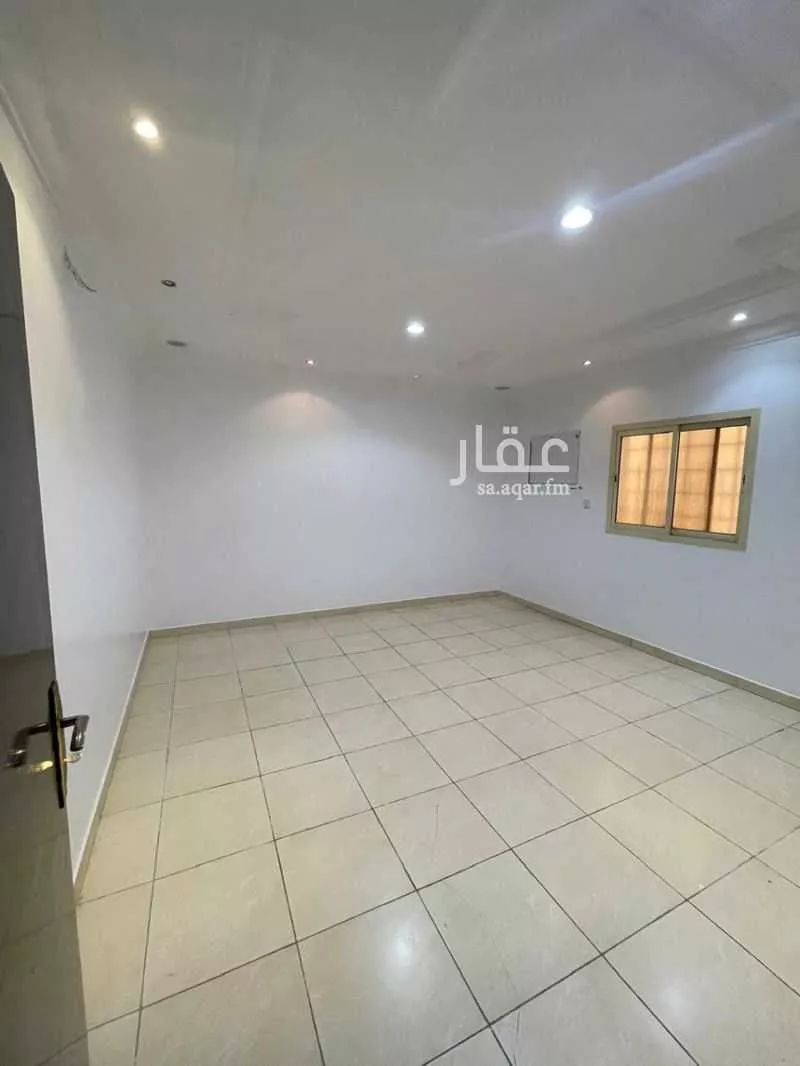 شقة 4 غرف في بدر 10