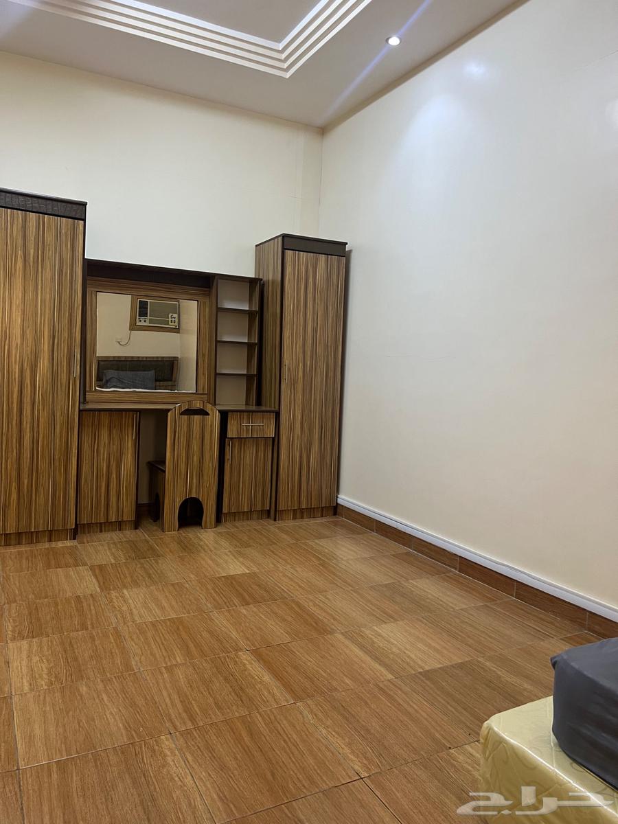 شقة 1 غرف في الدفاع 4