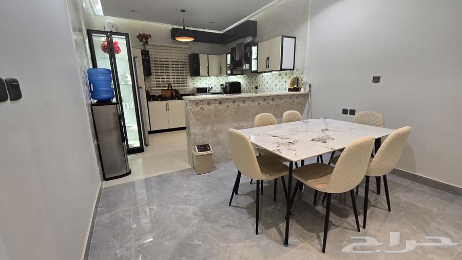2 bedroom apartment in Al Salam 5