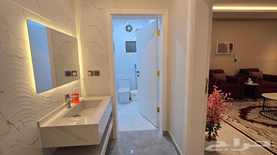 2 bedroom apartment in Al Salam 7