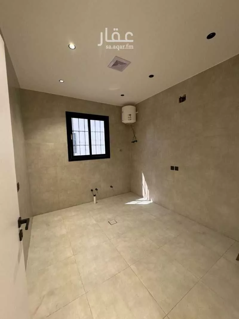 شقة 4 غرف في النظيم 3