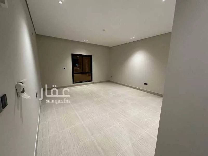 شقة 3 غرف في الرمال 2