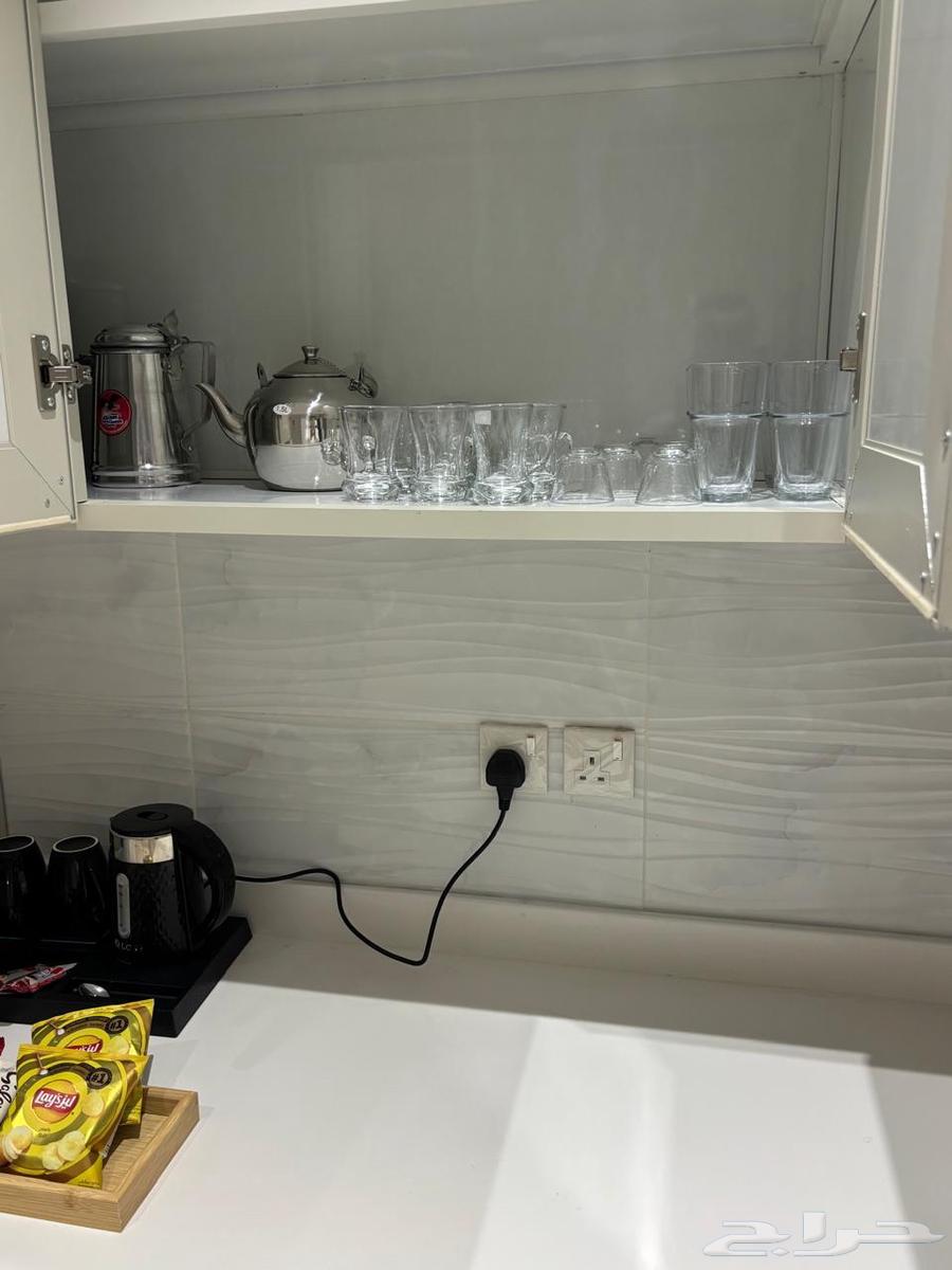 4 bedroom apartment in Shathah 16