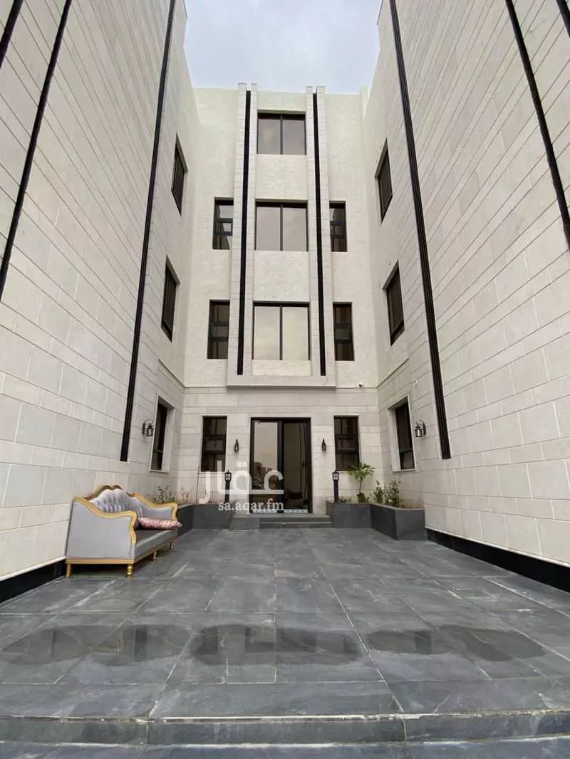 4 bedroom apartment in Al Mahdiyyah 2