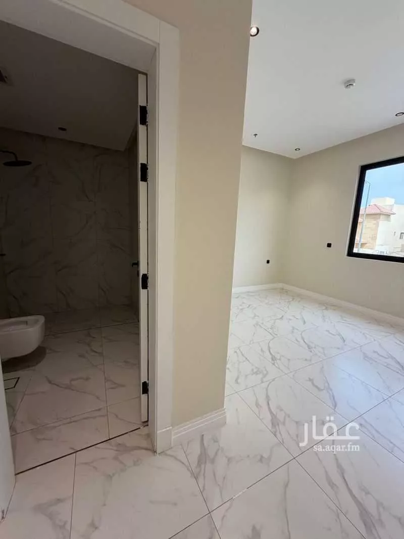 4 bedroom villa in Al Malqa 5