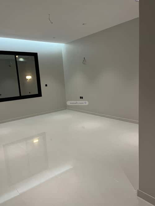 فيلا 15 غرف في طيبة 11