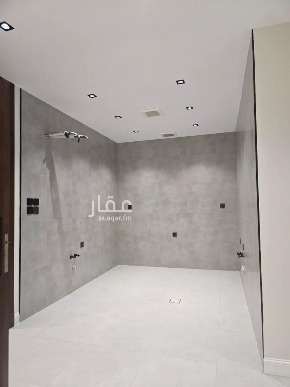 3 bedroom apartment in Al Naeem 7