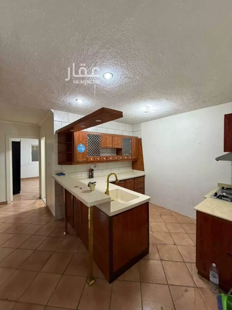 3 bedroom apartment in Ad Dhubbat 2