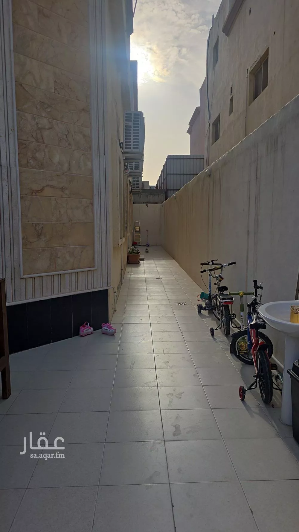 فيلا 6 غرف في الخزامى 3