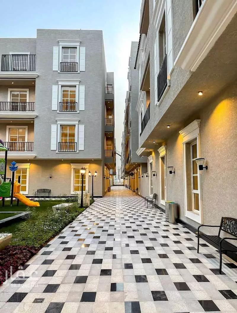 شقة 2 غرف في الملقا 18