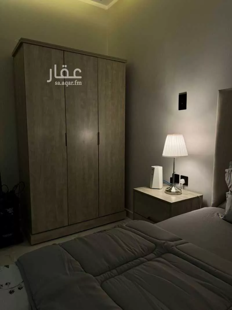 شقة 1 غرف في الملقا 6