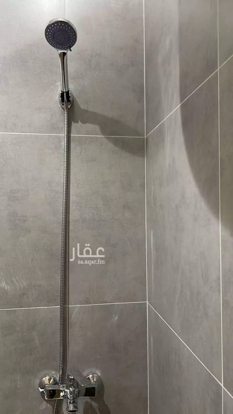 فيلا 1 غرف في العارض 11