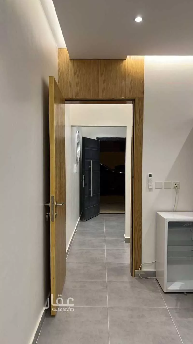 فيلا 1 غرف في العارض 6