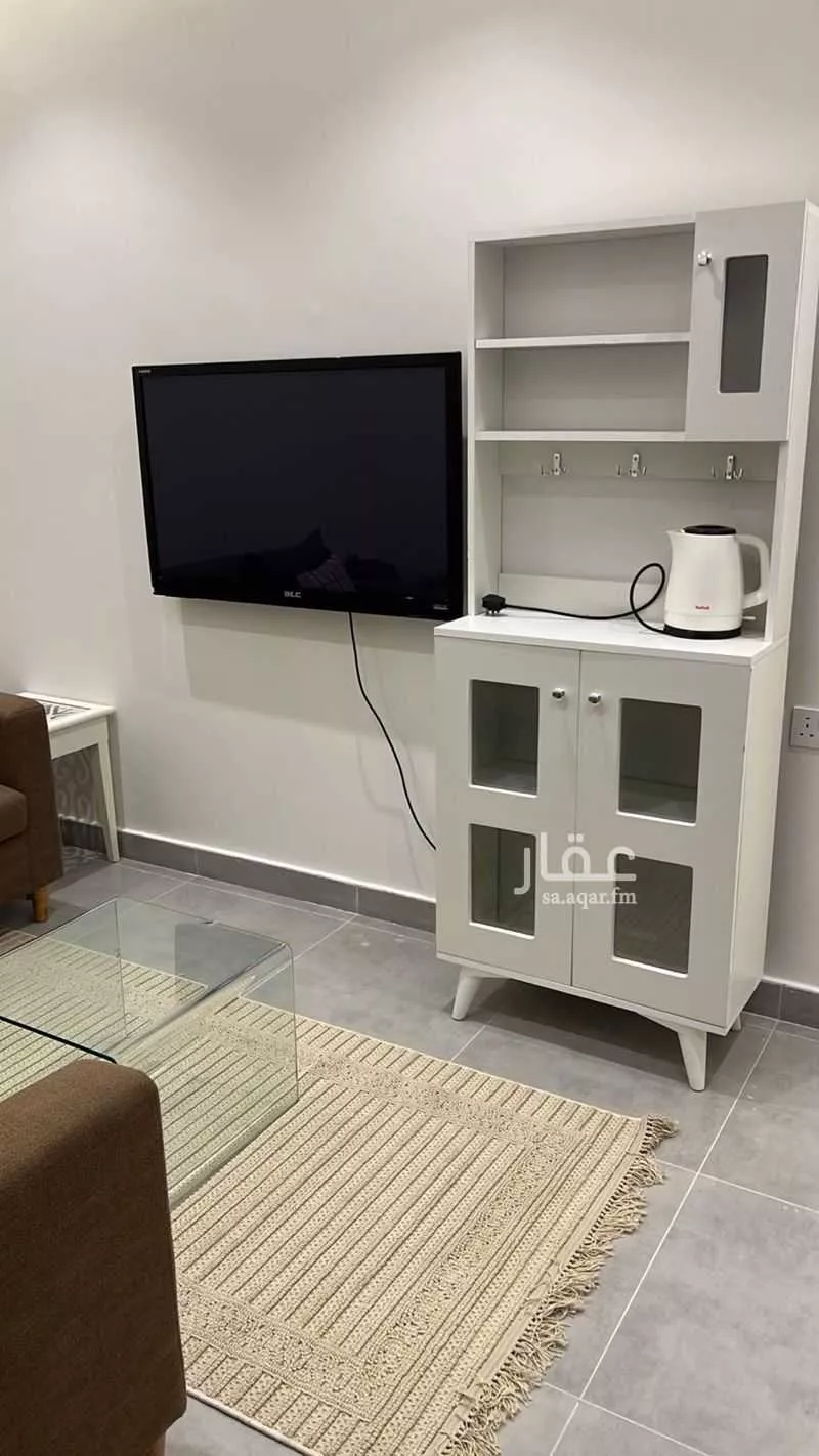 فيلا 1 غرف في العارض 10