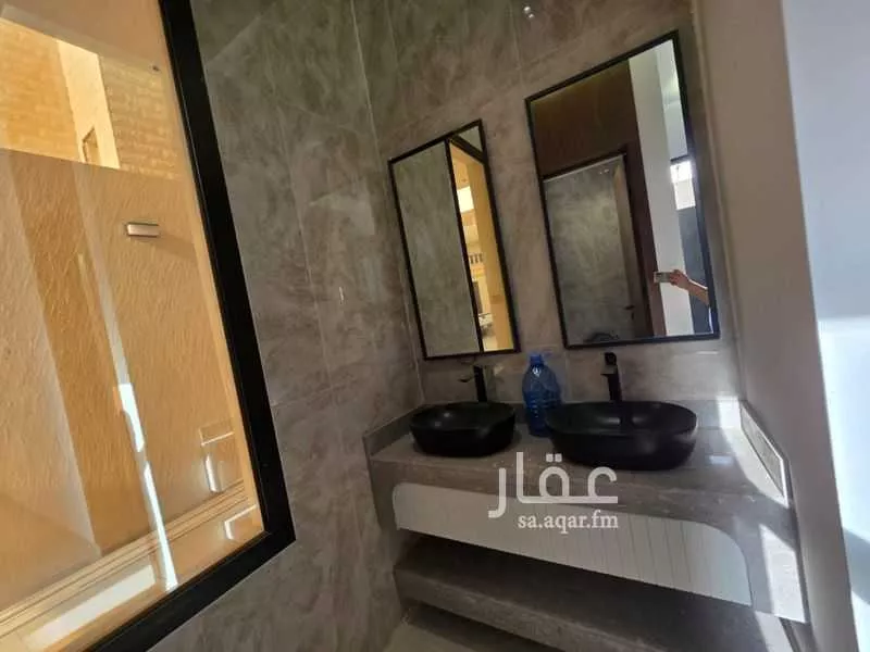 فيلا 6 غرف في طويق 17