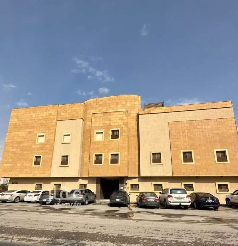 شقة 4 غرف في الروابي 3