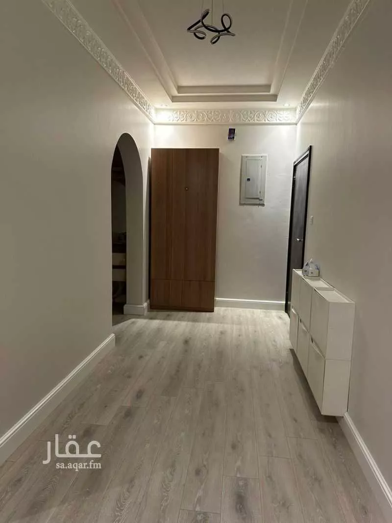 شقة 4 غرف في الروابي 5