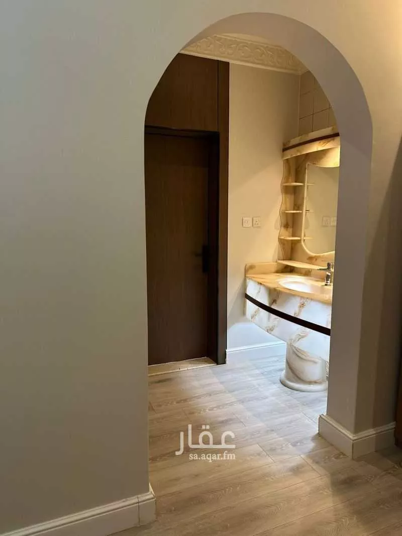 شقة 4 غرف في الروابي 8