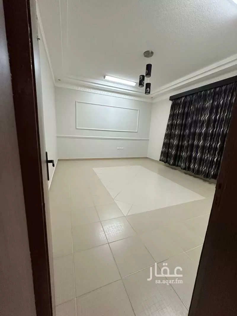 شقة 4 غرف في الروابي 10