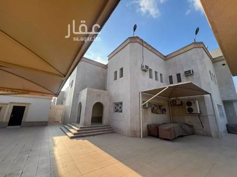 شقة 10 غرف في الخليج 2