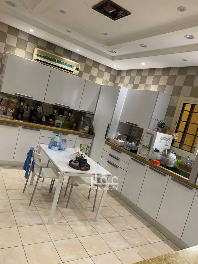 7 bedroom villa in Al Hamra, Riyadh 7