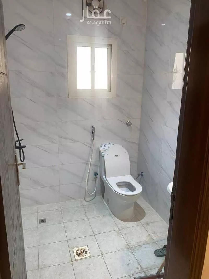 شقة 4 غرف في الهجرة 8