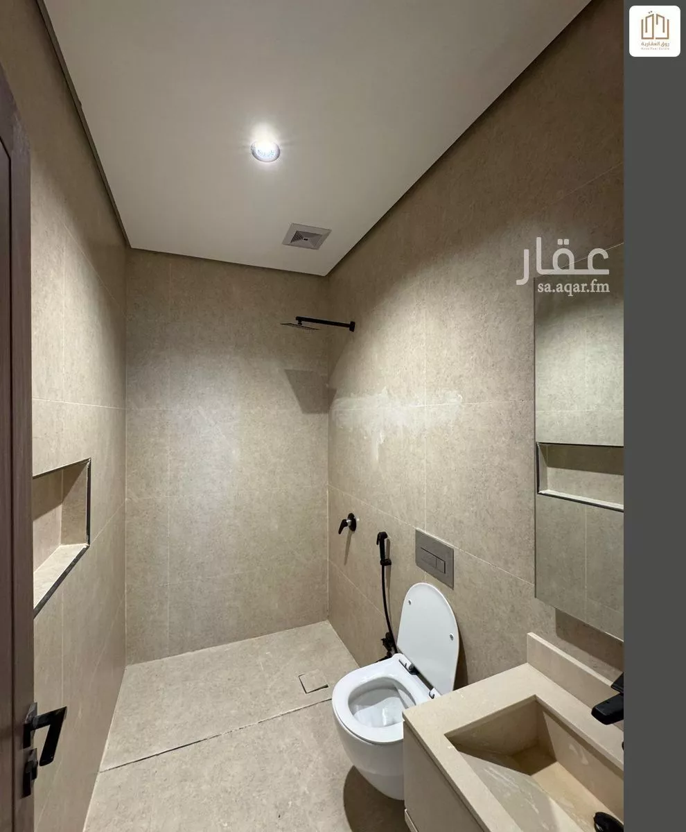 3 bedroom apartment in Al Khour 6