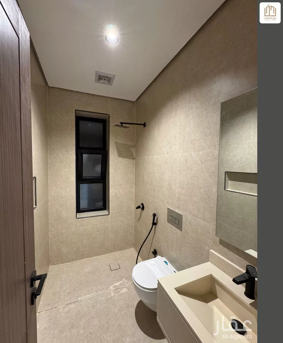 3 bedroom apartment in Al Khour 8