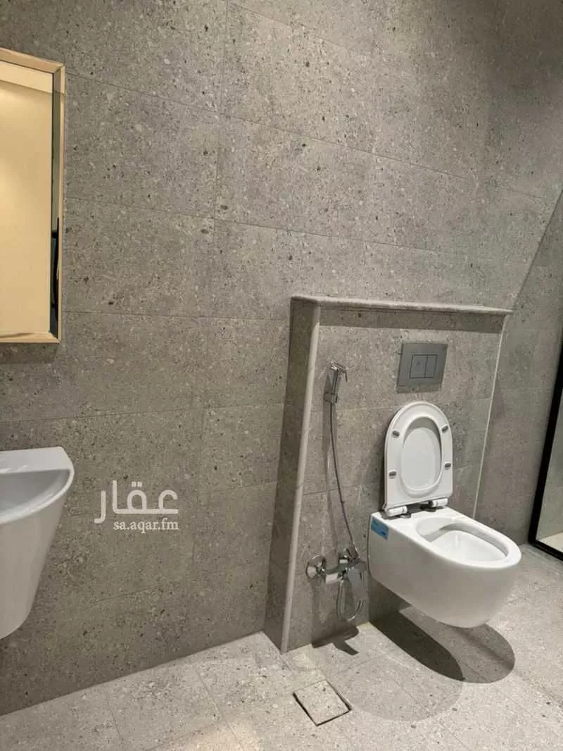 شقة 3 غرف في العارض 8