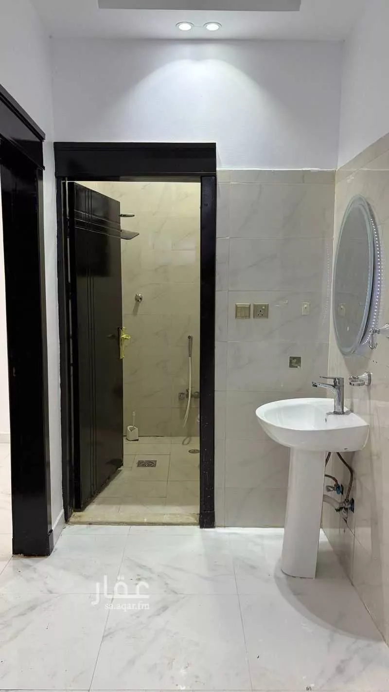 دور 3 غرف في العزيزية 4