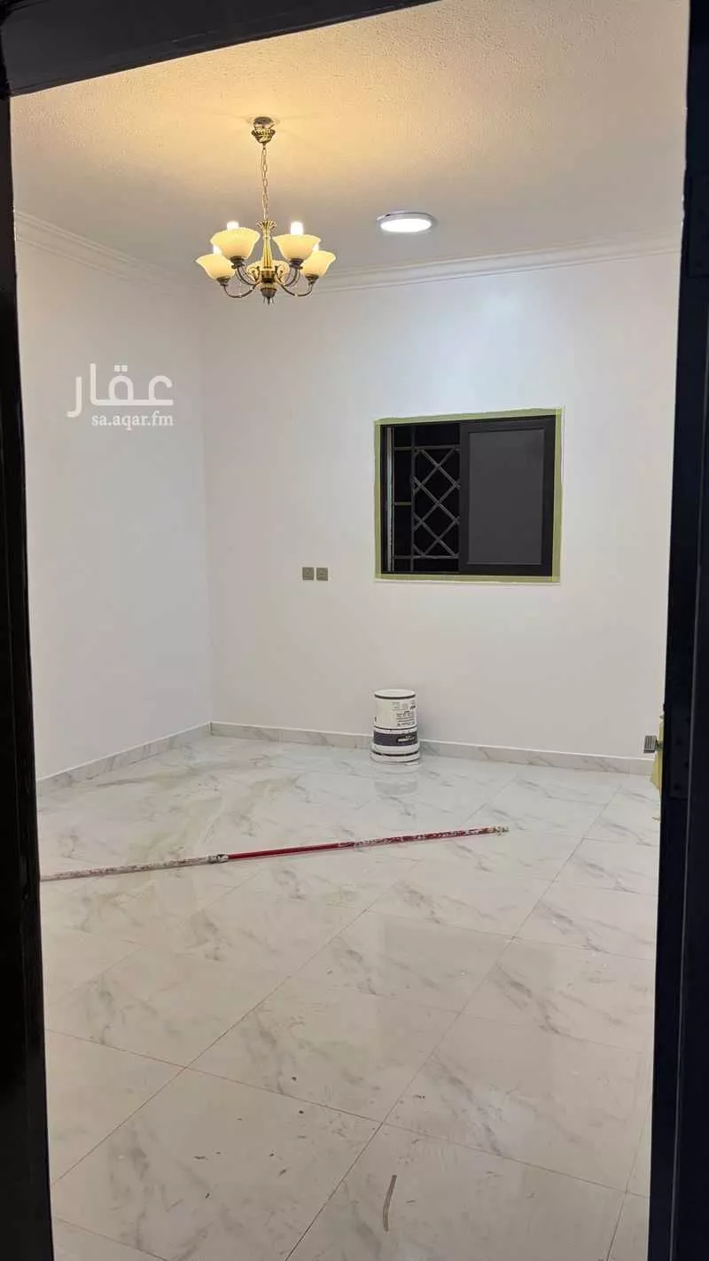 دور 3 غرف في العزيزية 8