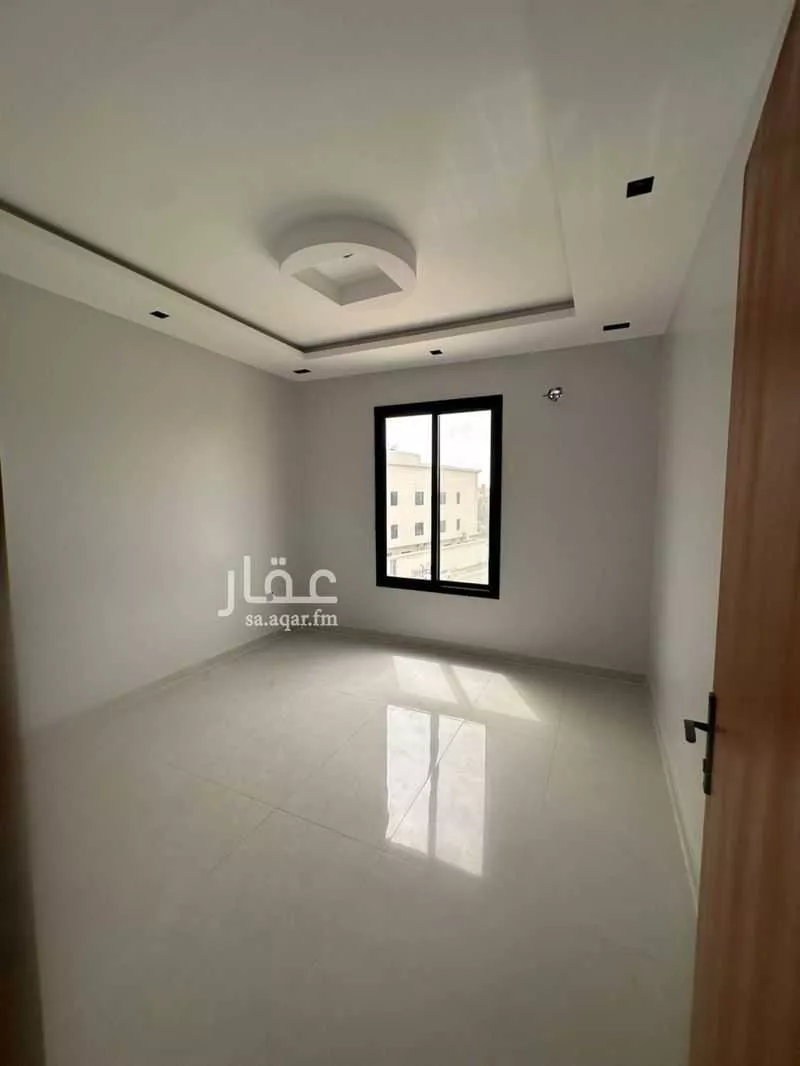 شقة 3 غرف في الحمرا 2